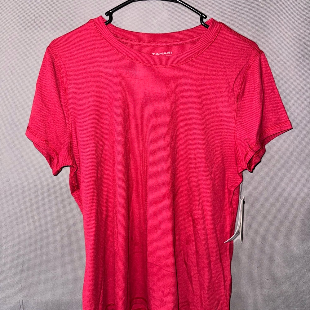 Tahari women’s shirt